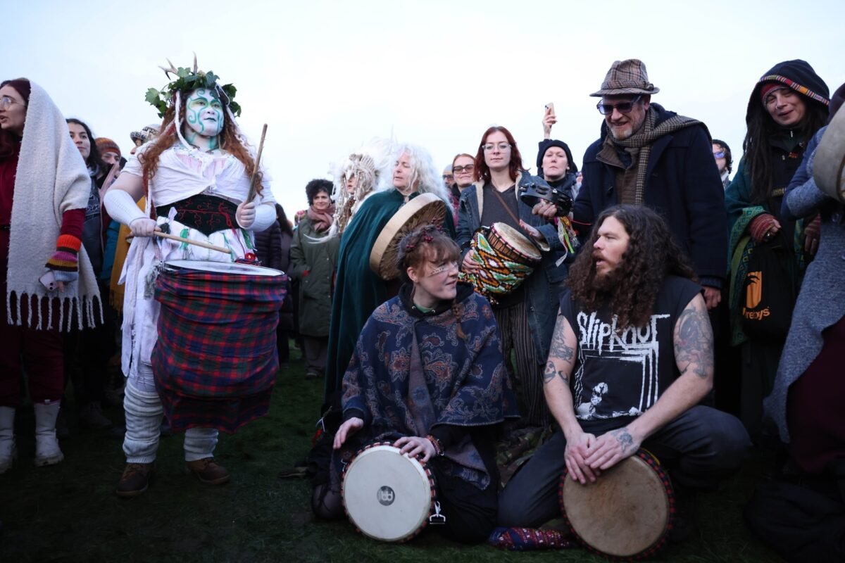 En imágenes: así se vivió el solsticio de invierno en Stonehenge