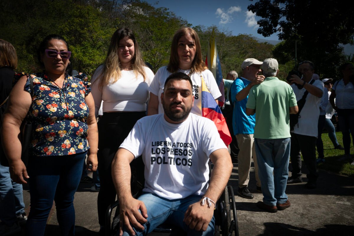 En Caracas los estudiantes impulsaron un canto infinito de paz por el Día de la Juventud