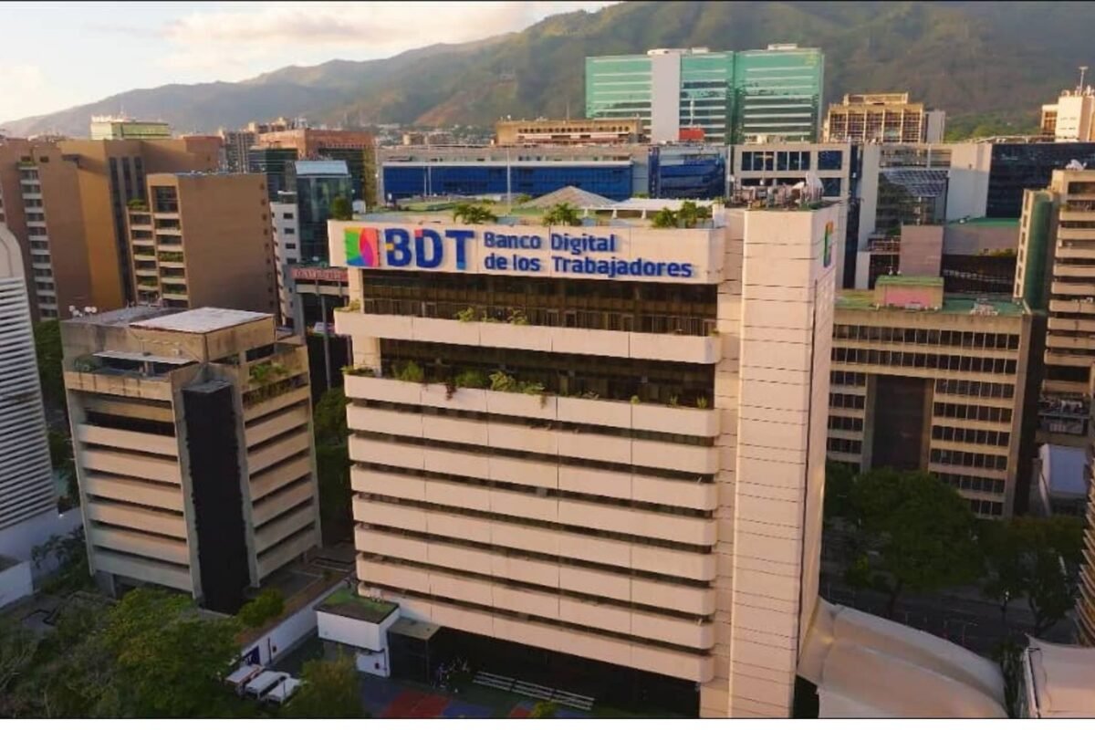 Usuarios denuncian fallas en el Banco Digital de los Trabajadores desde hace varios días